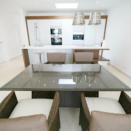 Bungalow 208 Marazul